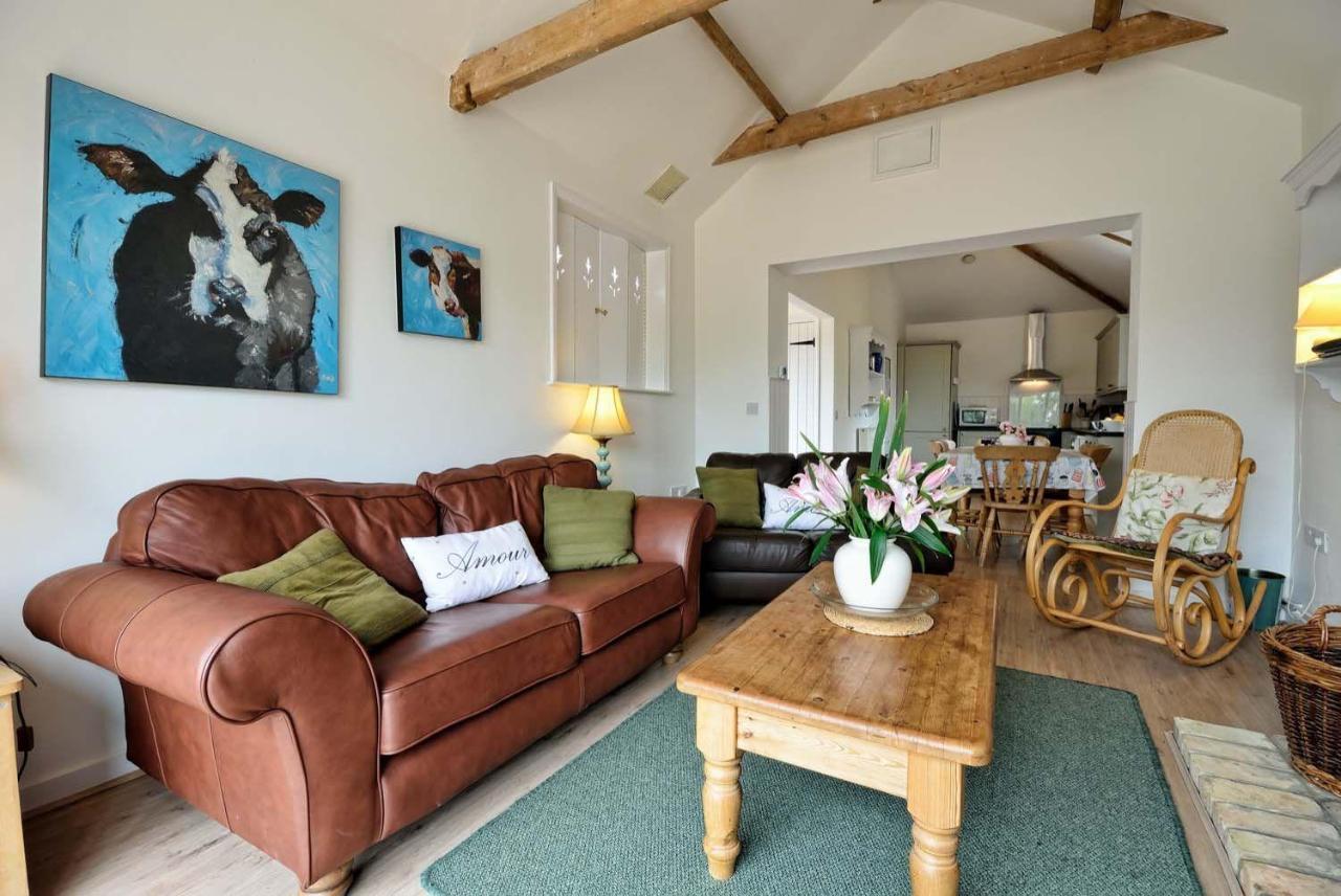 East Green Farm Cottages - The Granary Saxmundham Dış mekan fotoğraf