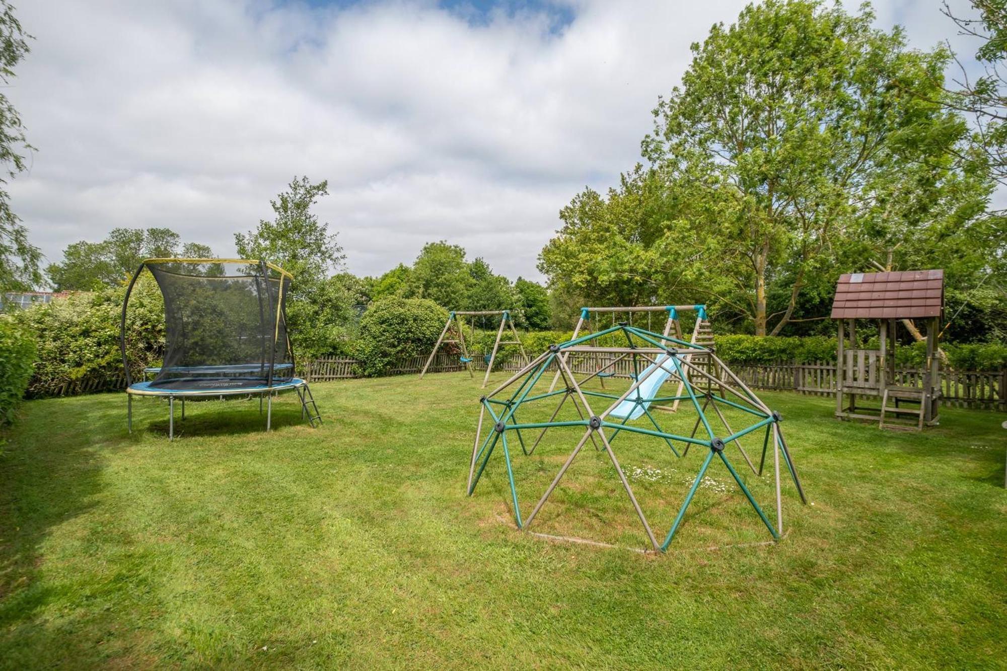 East Green Farm Cottages - The Granary Saxmundham Dış mekan fotoğraf